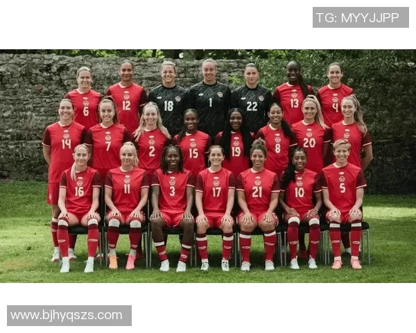 加拿大女足与新西兰女足激战正酣谁能在国际赛场上笑到最后